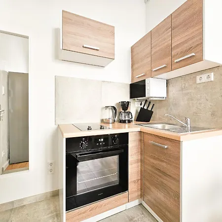 Apartment Raj Living - - 15 Min Zur Messe Dus *