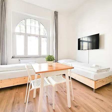 Apartment Raj Living - - 15 Min Zur Messe Dus *