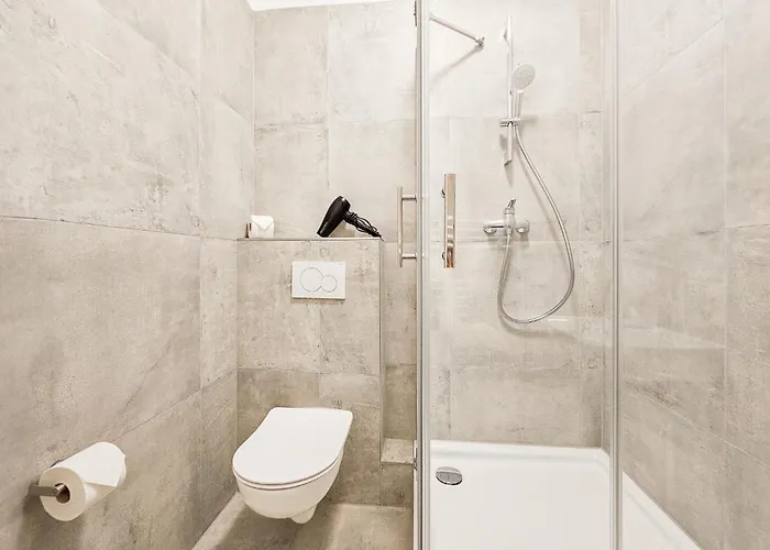 Tolstov - - 15 Min Zur Messe Dus Lejlighed Düsseldorf