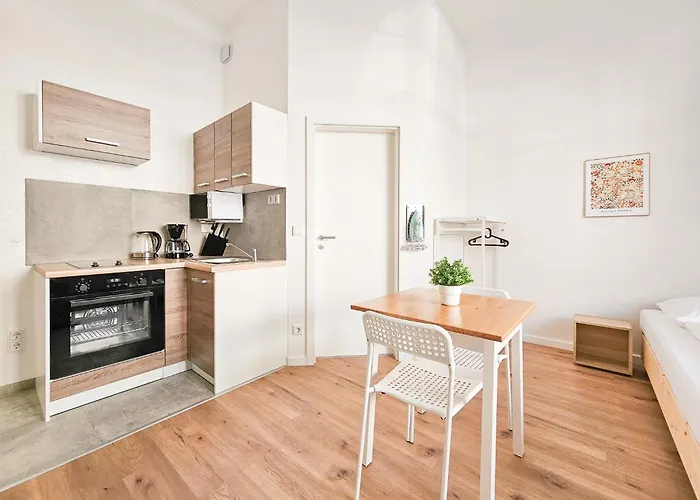 Apartamento Tolstov - - 15 Min Zur Messe Dus *