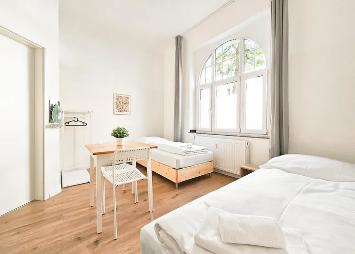 Tolstov - - 15 Min Zur Messe Dus Apartamento *