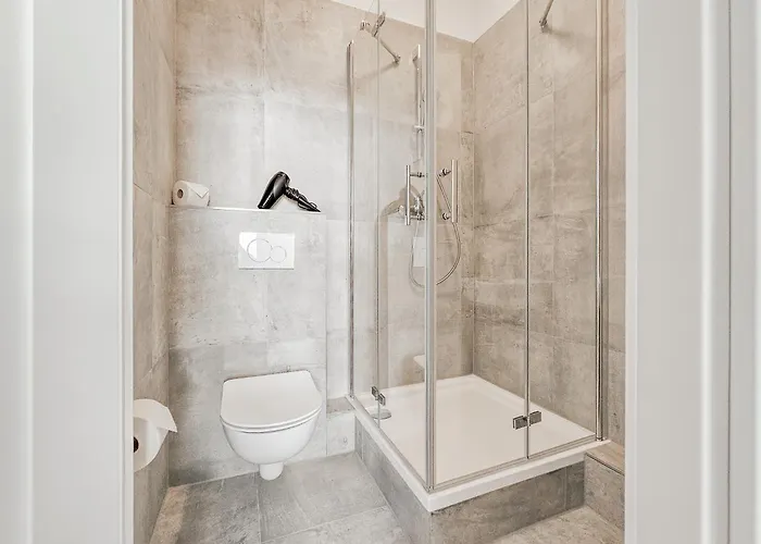 Tolstov - - 15 Min Zur Messe Dus * Düsseldorf